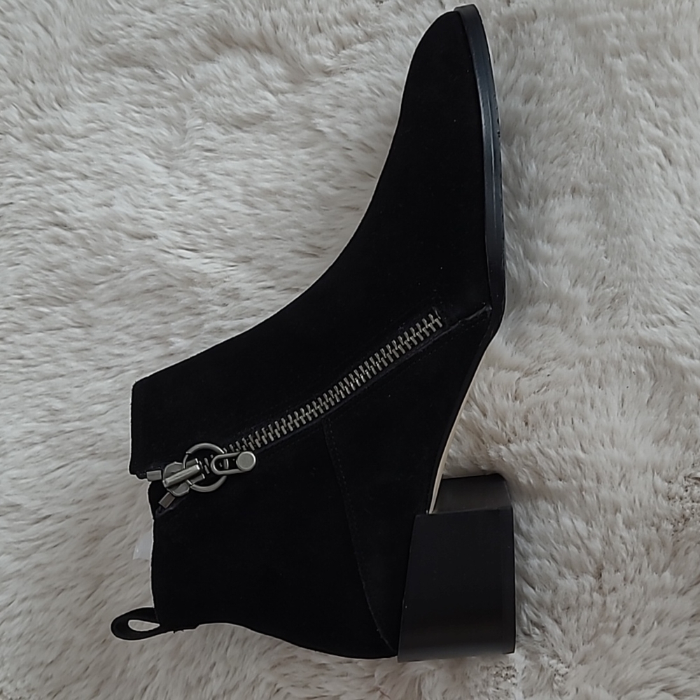 Donald Pliner Suede Black Boots